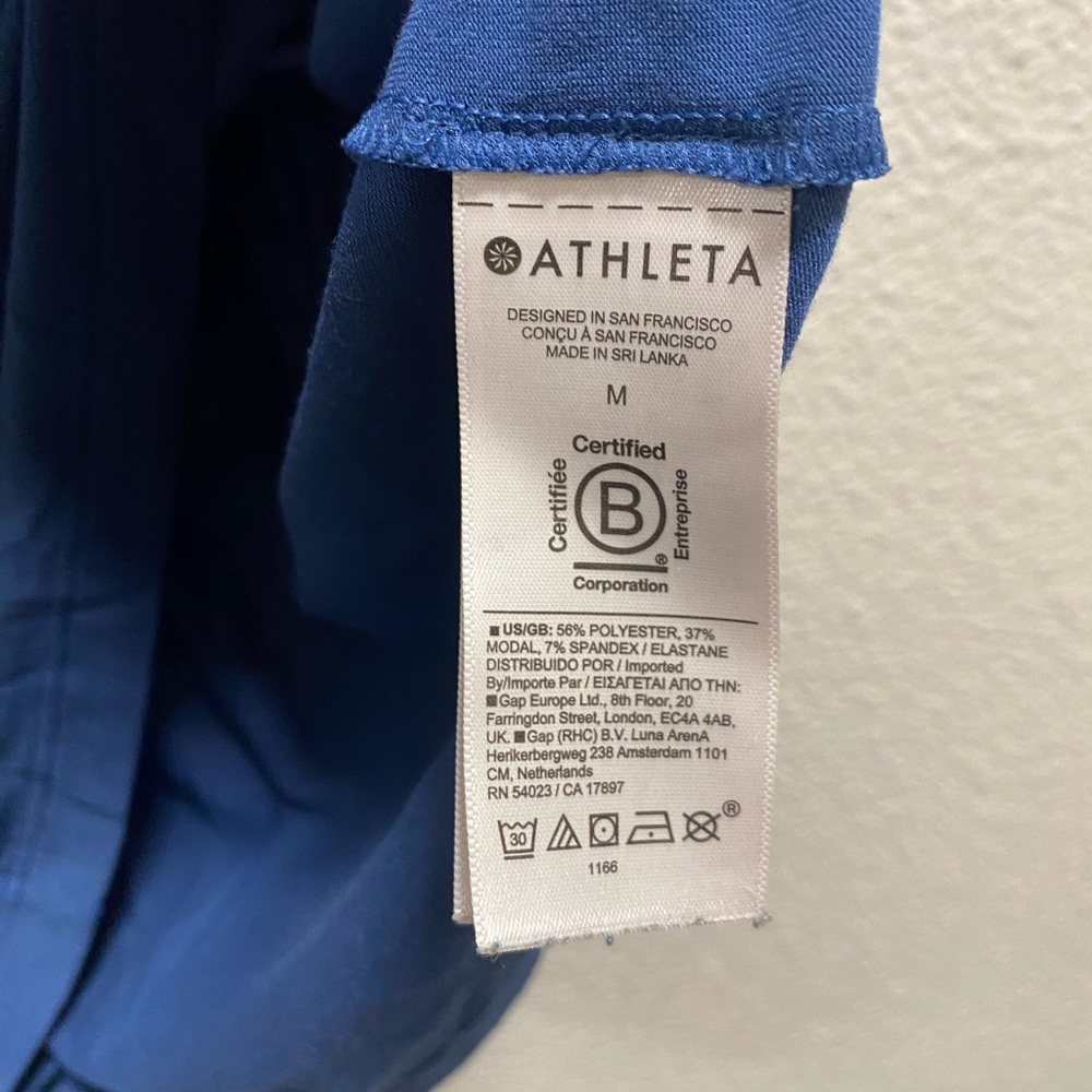 Athleta air out cinch tee shirt size xs - Picture 3 of 6